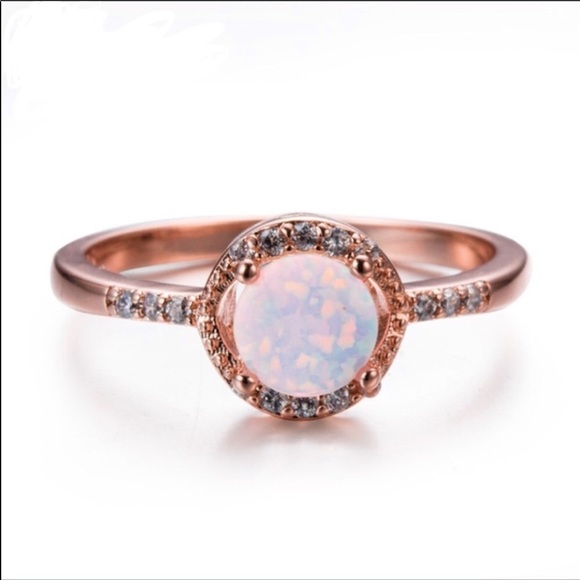 STUNNING dainty round cut rose gold fire opal ring - Picture 2 of 5